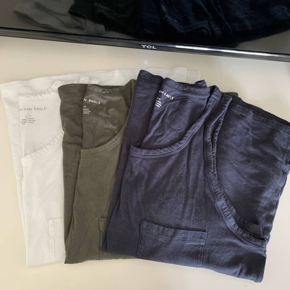 American Eagle Tank Top Set of 3